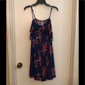 Open shoulder floral print dress